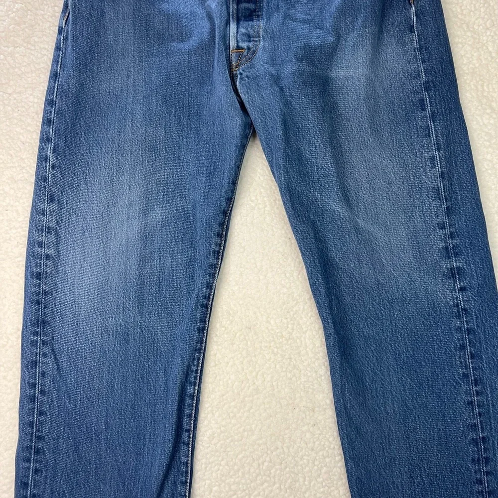 Levis 501 Jeans Mens 38x32 Fit 34x29 Blue Medium Wash Western Straight Leg Denim